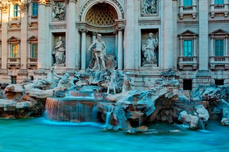 trevi fountain