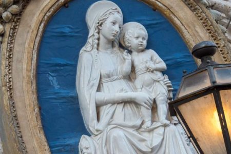The “Madonnelle” of Rome: Small Shrines with Centuries of Stories